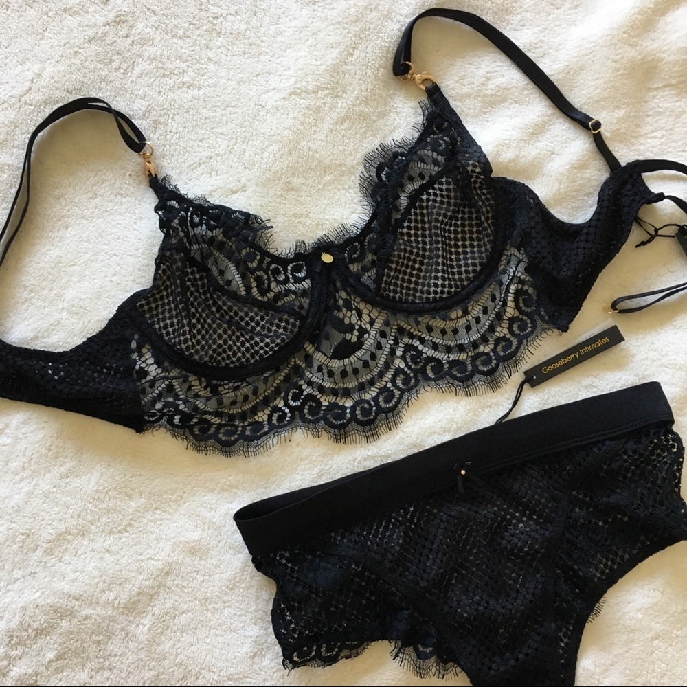 Gooseberry FULL ON GLAM Bra + Thong NWT M/L